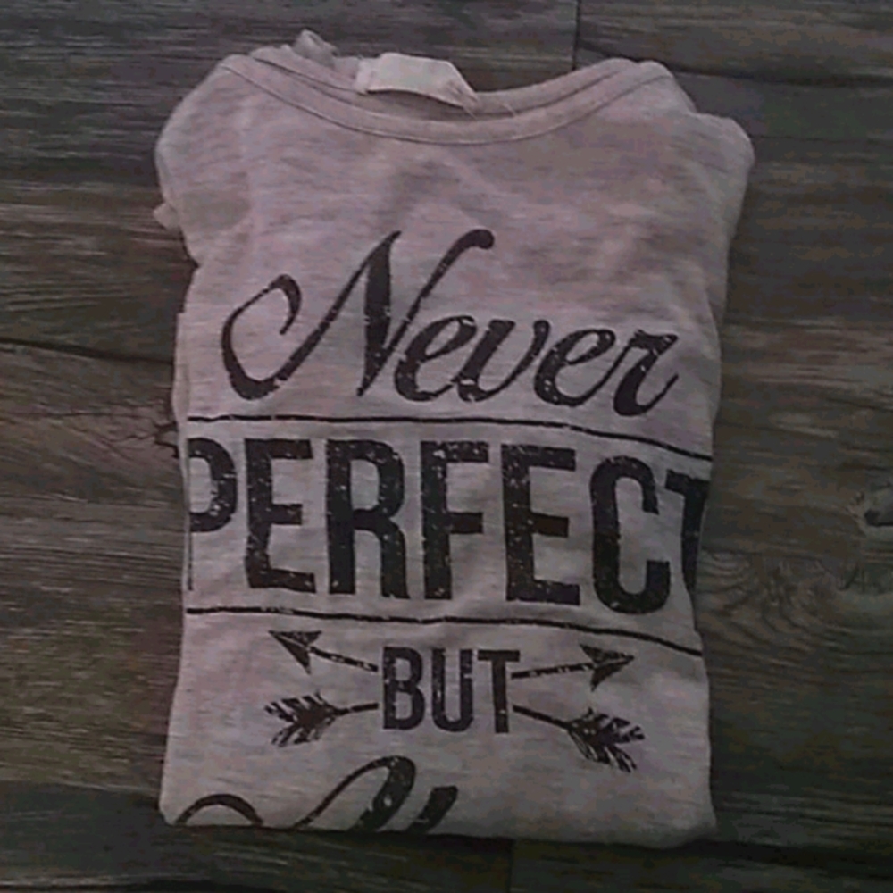 Shirt - Picture 3 of 3